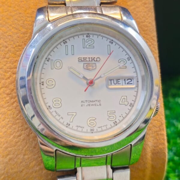 Seiko 5 Automatic 7s26 caliber 21-jewels 39mm dial  japan made watch for Men's (Used)