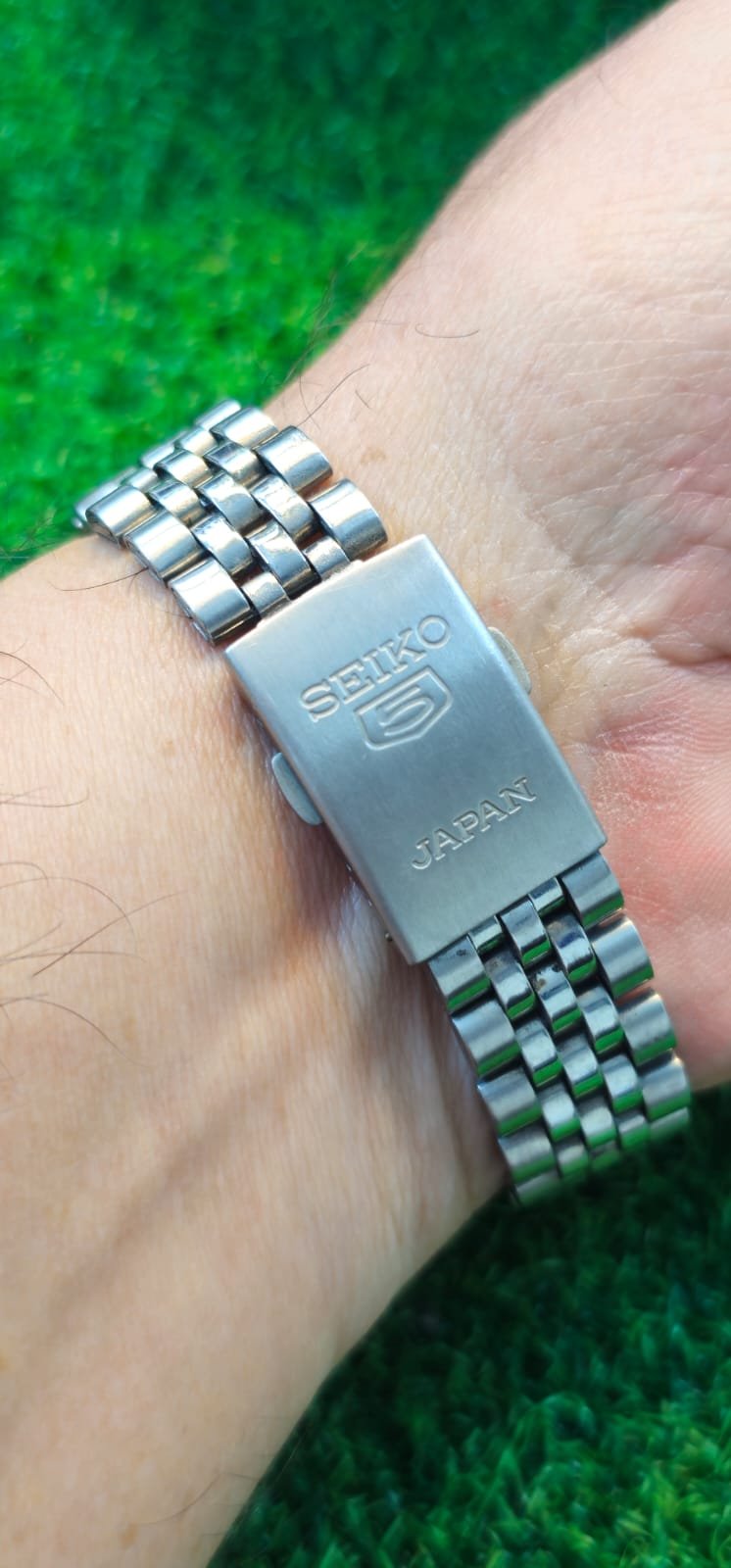 WhatsApp Image 2026-01-20 at 5.16.21 PM (3) Seiko 5 Automatic 7s26 caliber 21-jewels 37mm dial japan made watch for Men's (Used) - Image 3