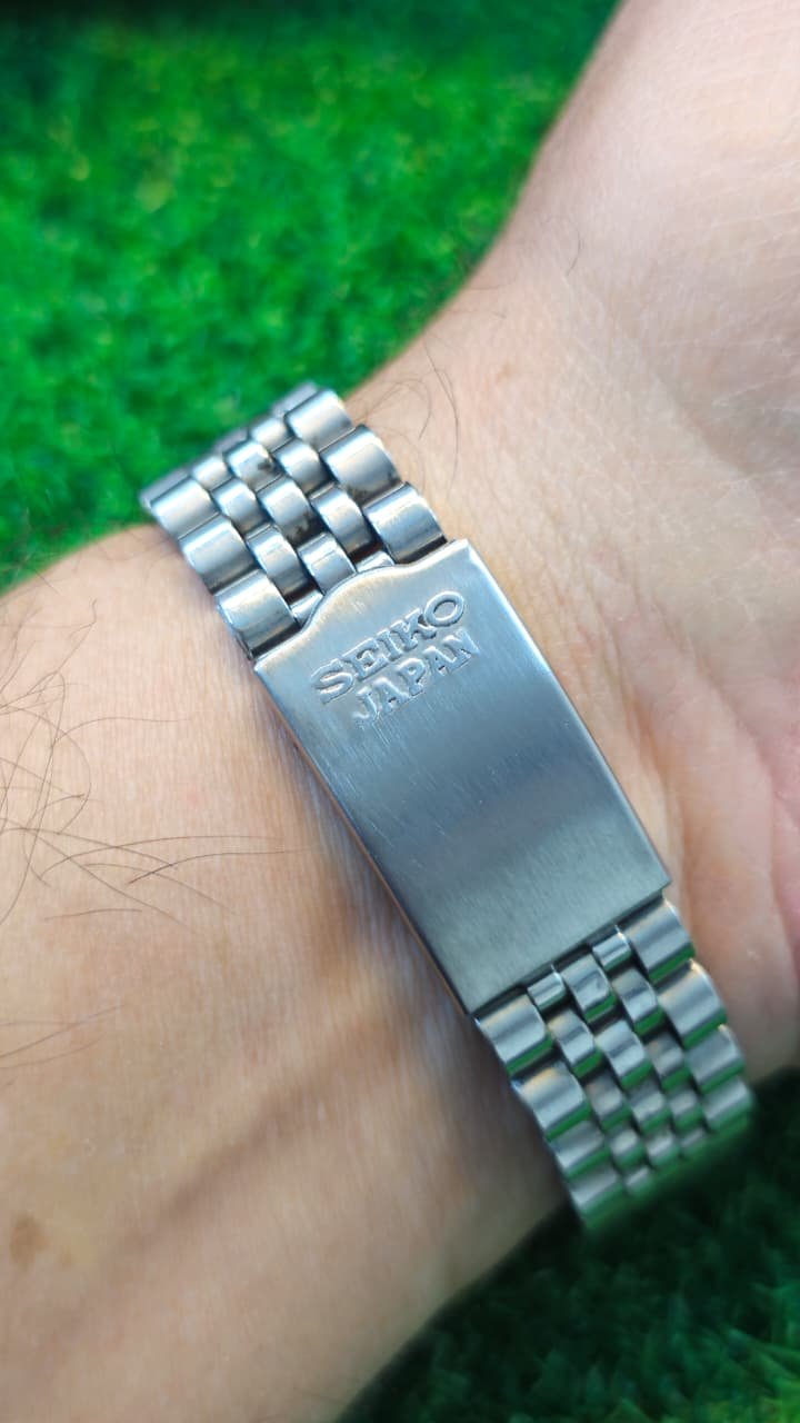 WhatsApp Image 2026-01-21 at 1.51.27 PM 1960s Seiko 5 Automatic 6309 caliber 21-jewels Railway dial japan made watch for Men's (Used) - Image 3