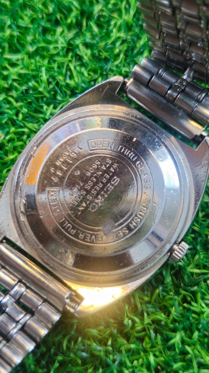 WhatsApp Image 2026-01-21 at 1.59.45 PM (1) Vintage 1970s Seiko Lord Matic (LM) 5506 caliber 23-jewels JDM japan made watch for Men's (Used) - Image 4