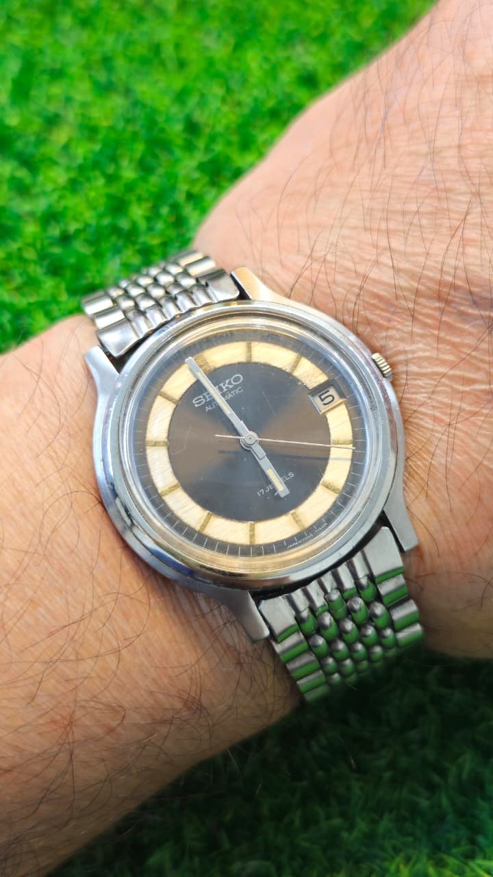 WhatsApp Image 2026-01-21 at 11.44.19 AM Vintage & Rare 1970s Seiko 5 Automatic 7005 caliber 17-jewels japan made watch for Men's (Used) - Image 2