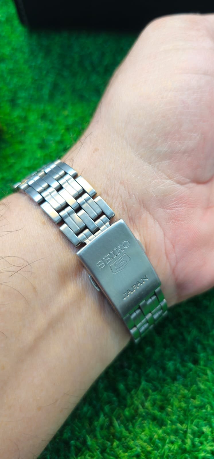 WhatsApp Image 2026-01-21 at 9.54.40 AM Seiko 5 Automatic 7s26 caliber 21-jewels 37mm dial japan made watch for Men's (Used) - Image 3