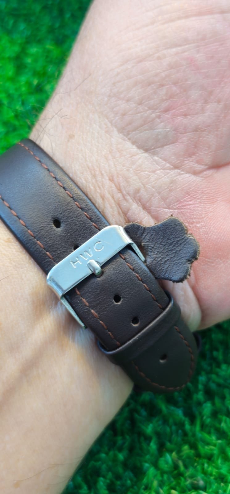 WhatsApp Image 2026-01-22 at 9.55.21 AM (3) Vintage 1970s Seiko 5 Automatic 7009 caliber 21-jewels 38mm dial japan made watch for Men's (Used) - Image 3