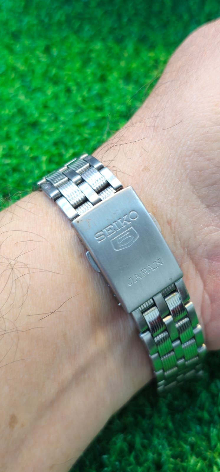 WhatsApp Image 2026-01-23 at 10.02.17 AM Seiko 5 Automatic 7s26 caliber 21-jewels 36mm japan made watch for Men's (Used) - Image 3