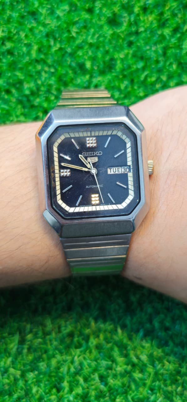 WhatsApp Image 2026-01-23 at 10.43.27 AM (2) Vintage 1960s Seiko 5 Automatic 6309 caliber 21-jewels 38x40mm japan made watch for Men's (Used) - Image 2