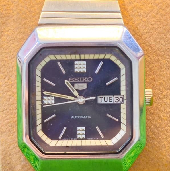 Vintage 1960s Seiko 5 Automatic 6309 caliber 21-jewels 38x40mm japan made watch for Men's (Used)