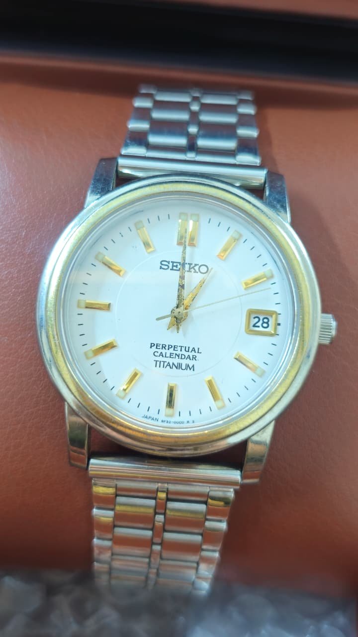 WhatsApp Image 2026-01-24 at 11.27.38 AM (4) Vintage Seiko Perpetual Calendar Titanium Quartz movement Japan made Men's watch (Used) - Image 1