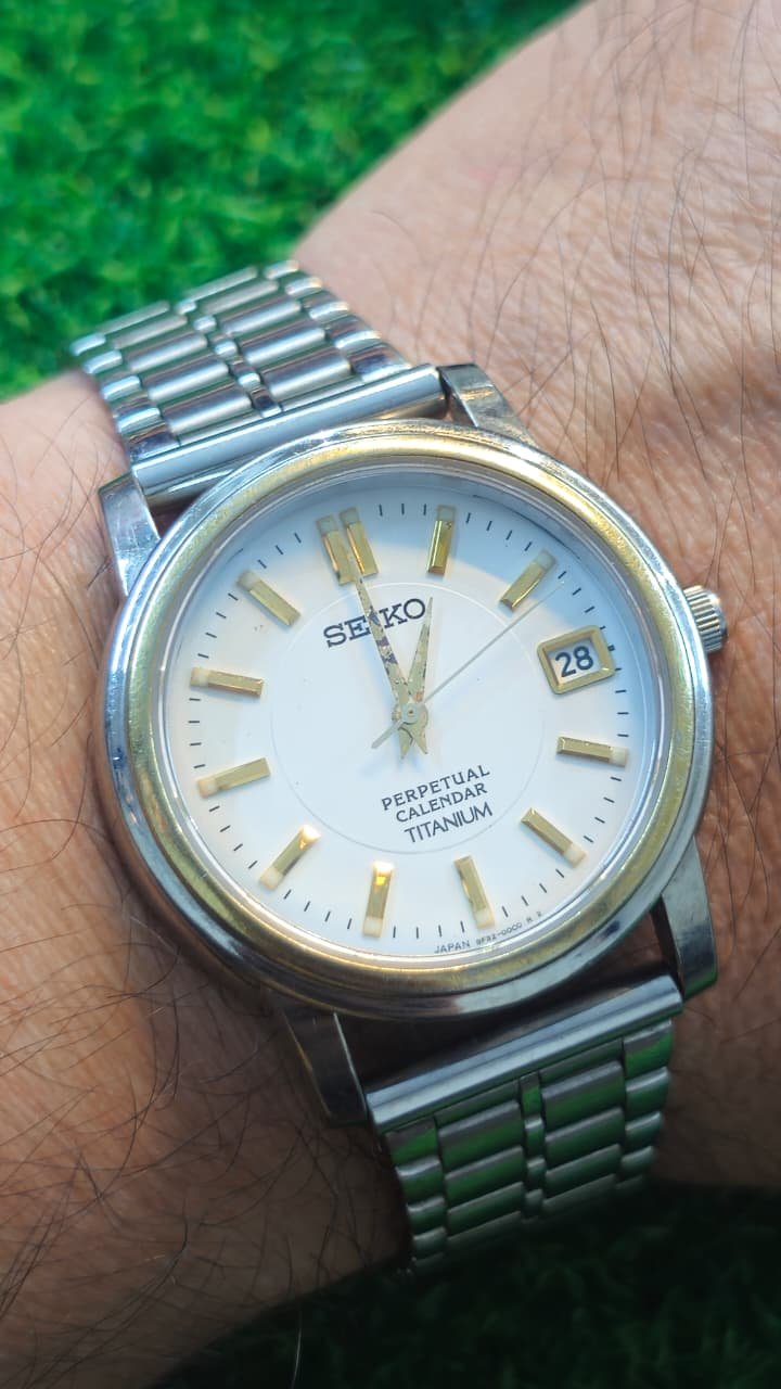 WhatsApp Image 2026-01-24 at 11.27.38 AM (6) Vintage Seiko Perpetual Calendar Titanium Quartz movement Japan made Men's watch (Used) - Image 2
