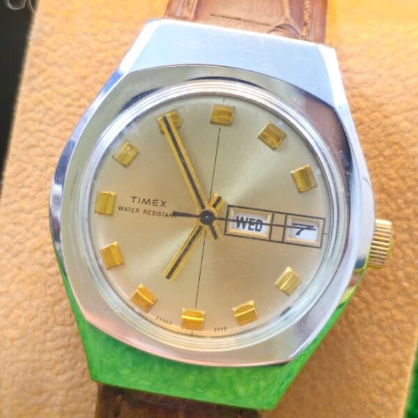 Vintage 1970s Timex Marlin Day-Date Mechanical Hand-Wind USA 🇺🇸 Made Men's Watch (Used)