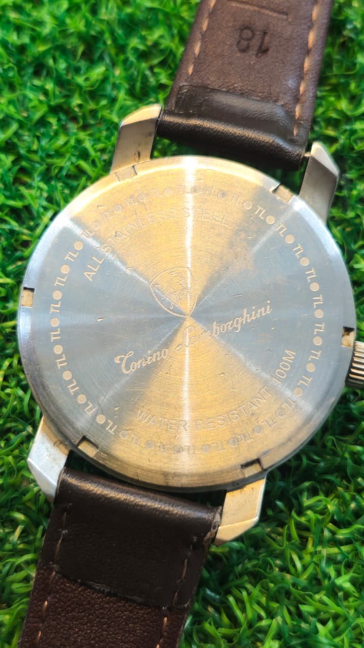 WhatsApp Image 2026-01-24 at 2.50.06 PM Tonino Lamborghini Chronograph Switzerland 🇨🇠Made Men's watch (Used) - Image 4