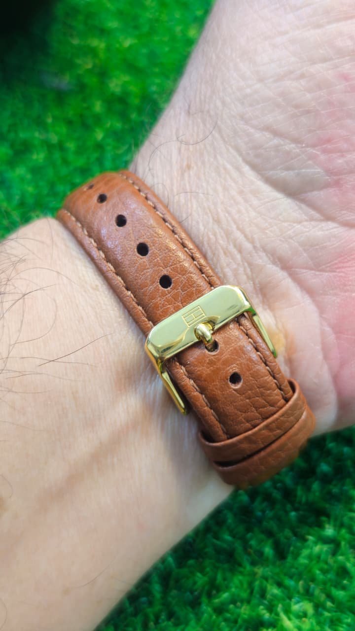 WhatsApp Image 2026-01-24 at 4.19.25 PM (2) Vintage 1980s Slava "Malachite" mechanical Handwind 2414 caliber 21-jewels USSR Made Men's Watch (Used) - Image 3