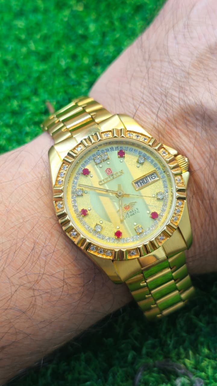 WhatsApp Image 2026-01-24 at 4.45.52 PM (1) Vintage Citizen Automatic 8200 caliber 21-jewels Japan made Full Golden watch for Men's (Used) - Image 2