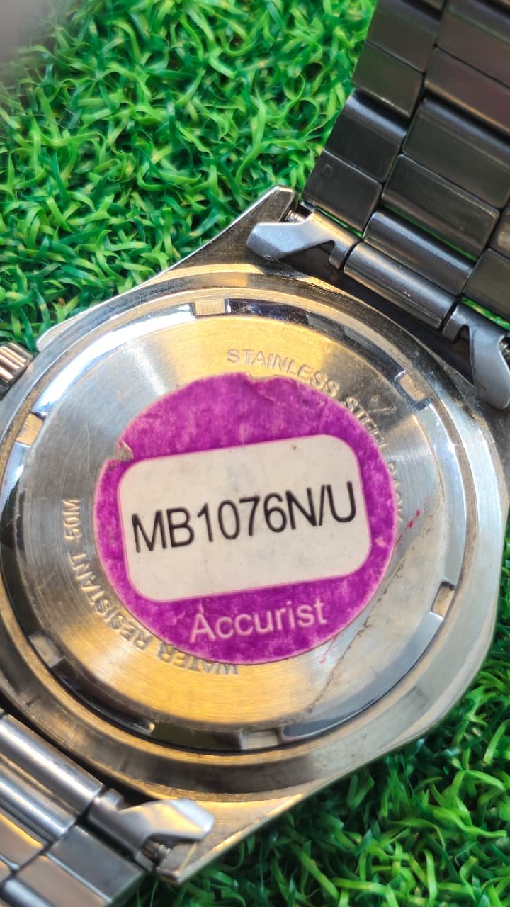 WhatsApp Image 2026-01-24 at 5.01.39 PM Accurist MB1076N Quartz movement Japan made Men's watch (Used) - Image 4
