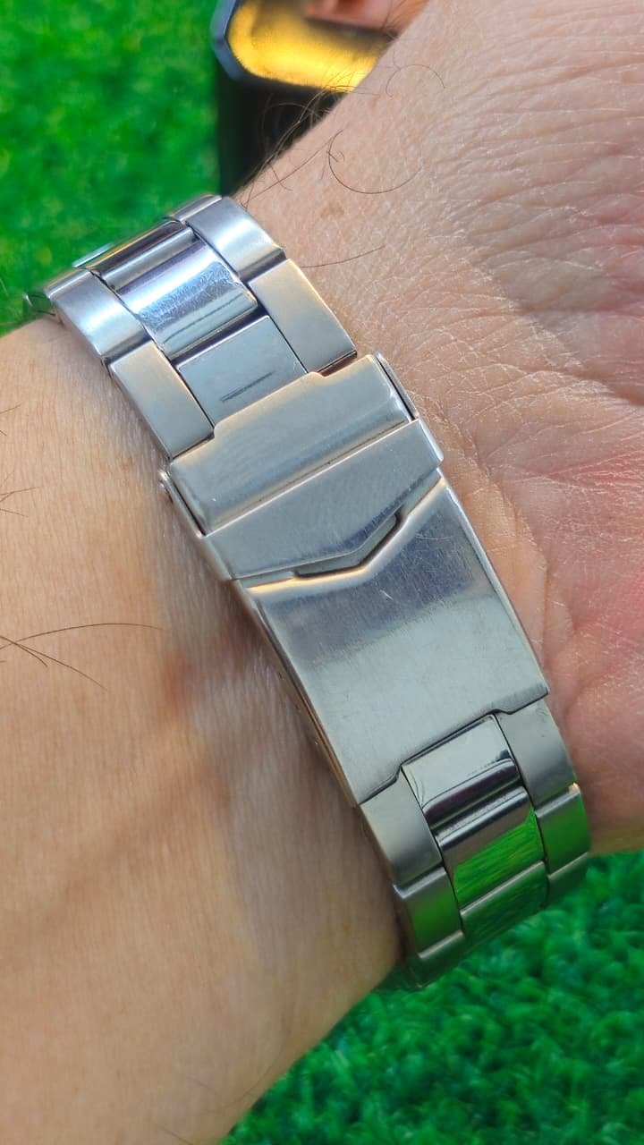 WhatsApp Image 2026-01-24 at 5.01.40 PM Accurist MB1076N Quartz movement Japan made Men's watch (Used) - Image 3