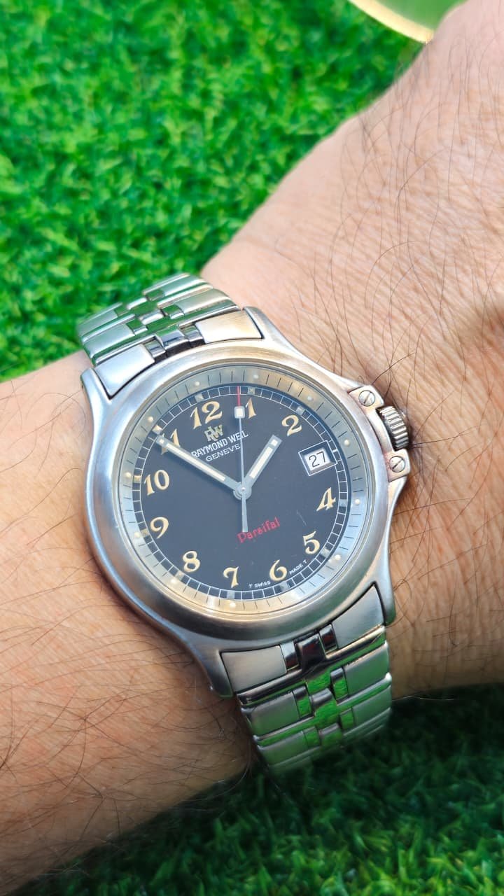 WhatsApp Image 2026-01-25 at 10.40.51 AM Vintage 1990s Raymond Weil Parsifal Quartz movement Switzerland 🇨🇠made Men's watch (Used) - Image 2