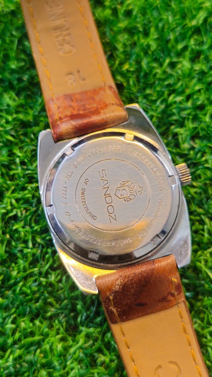 WhatsApp Image 2026-01-25 at 10.58.51 AM Vintage Henri Sandoz & Fils mechanical Handwind 17-jewels Switzerland π¨π made Men's watch (Used) - Image 4