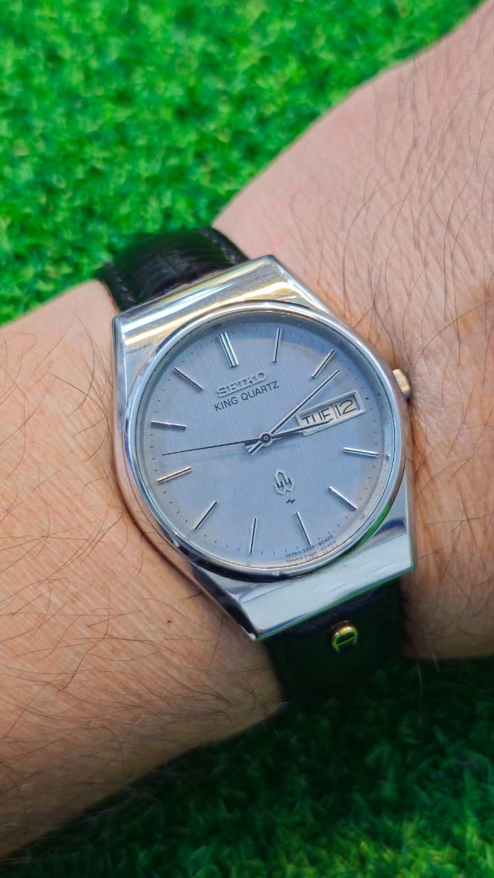 WhatsApp Image 2026-01-26 at 6.06.22 PM (2) Vintage 1970s Seiko King Quartz movement JDM Japan made Men's watch (Used) - Image 2