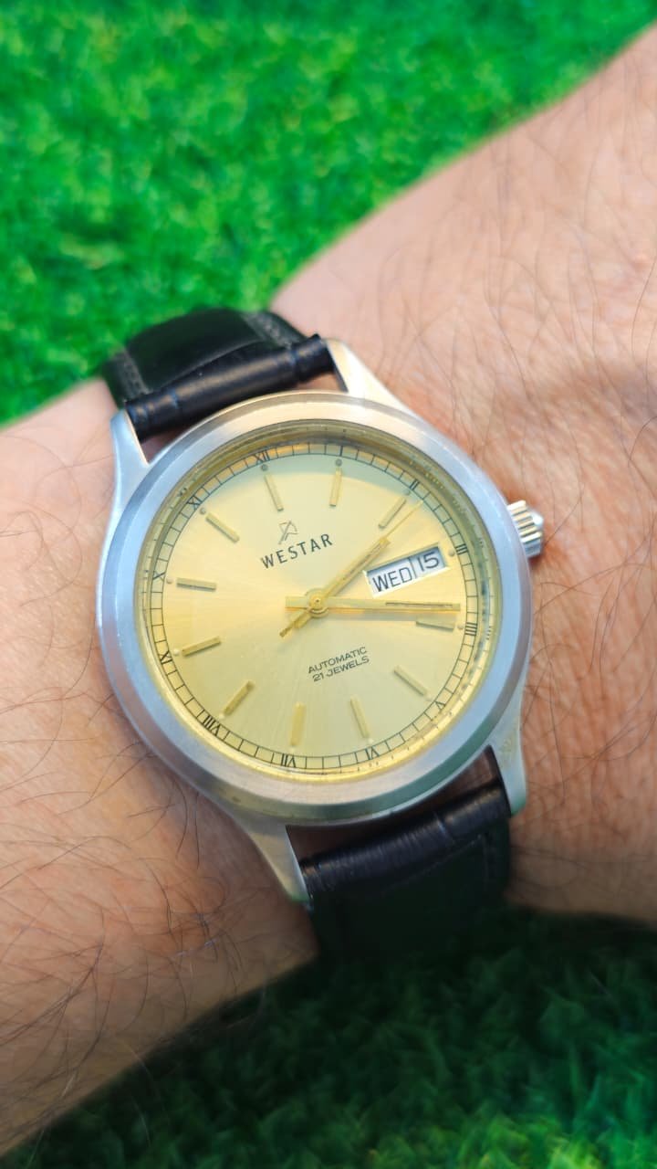 WhatsApp Image 2026-01-26 at 6.42.03 PM (2) Vintage Westar Automatic 21 Jewels Japan Made Men's watch (Used) - Image 2