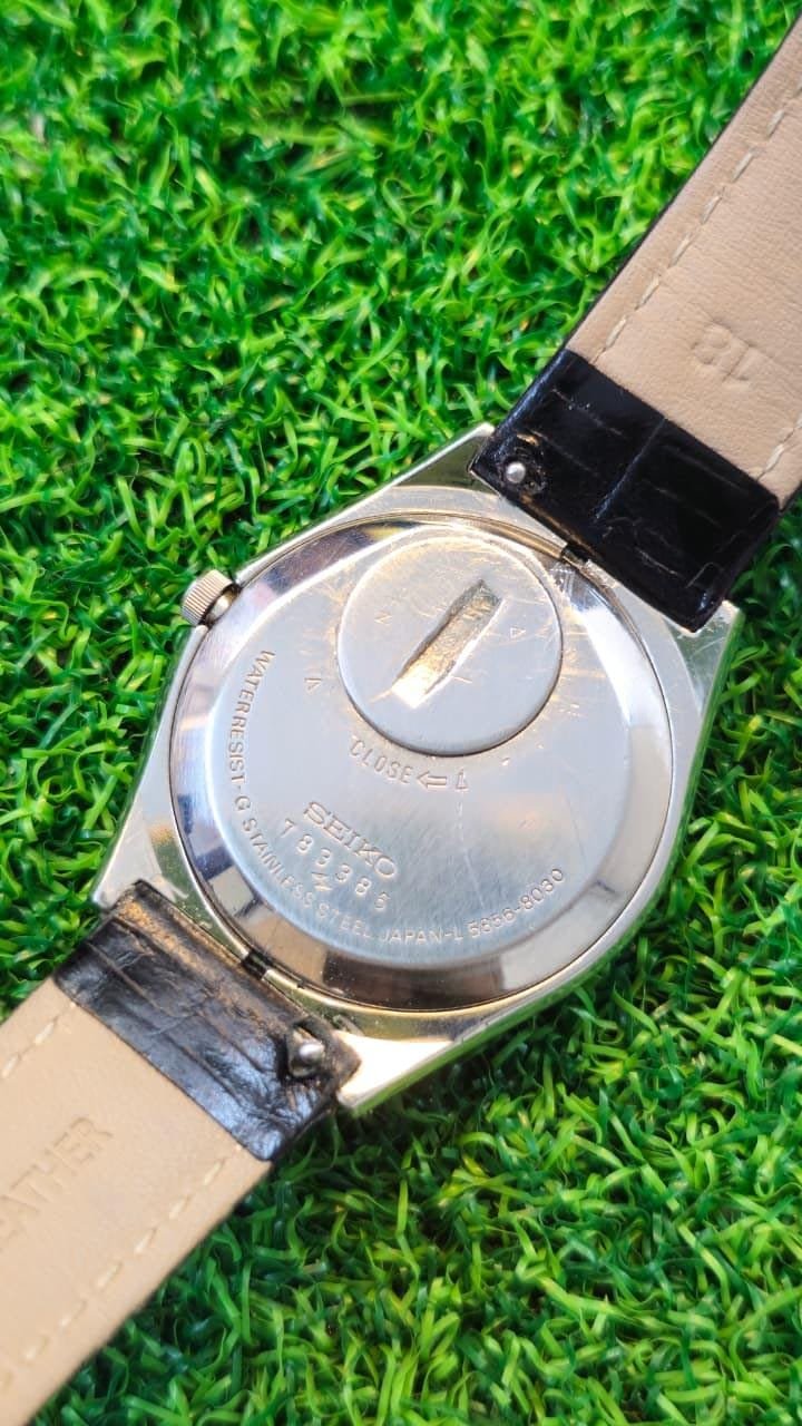 WhatsApp Image 2026-01-26 at 6.49.17 PM Vintage 1970s Seiko King Quartz movement JDM Japan made Men's watch (Used) - Image 4