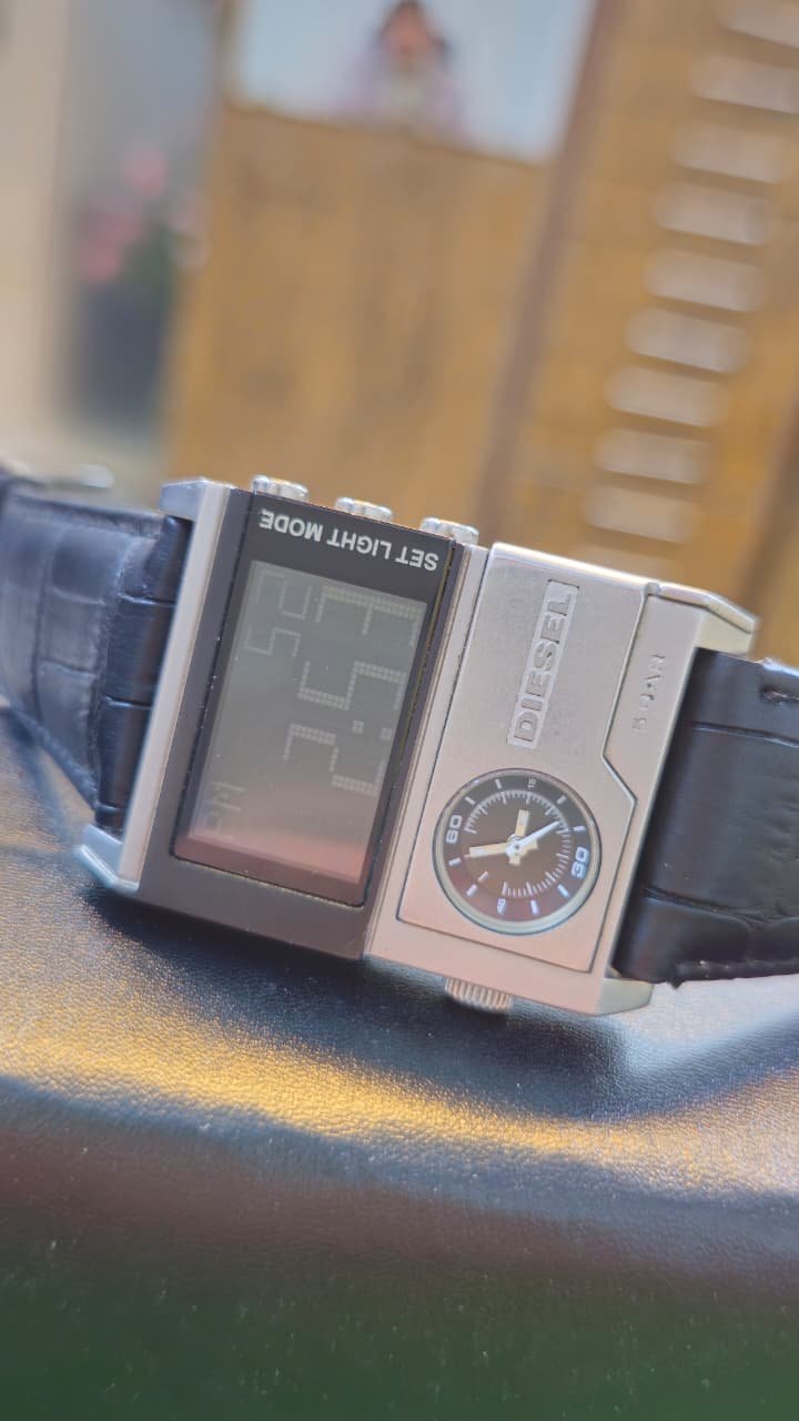 WhatsApp Image 2026-01-26 at 6.53.27 PM (1) Diesel DZ7138, a bold, dual-time Quartz Movement Japan made Men's watch (Used) - Image 2