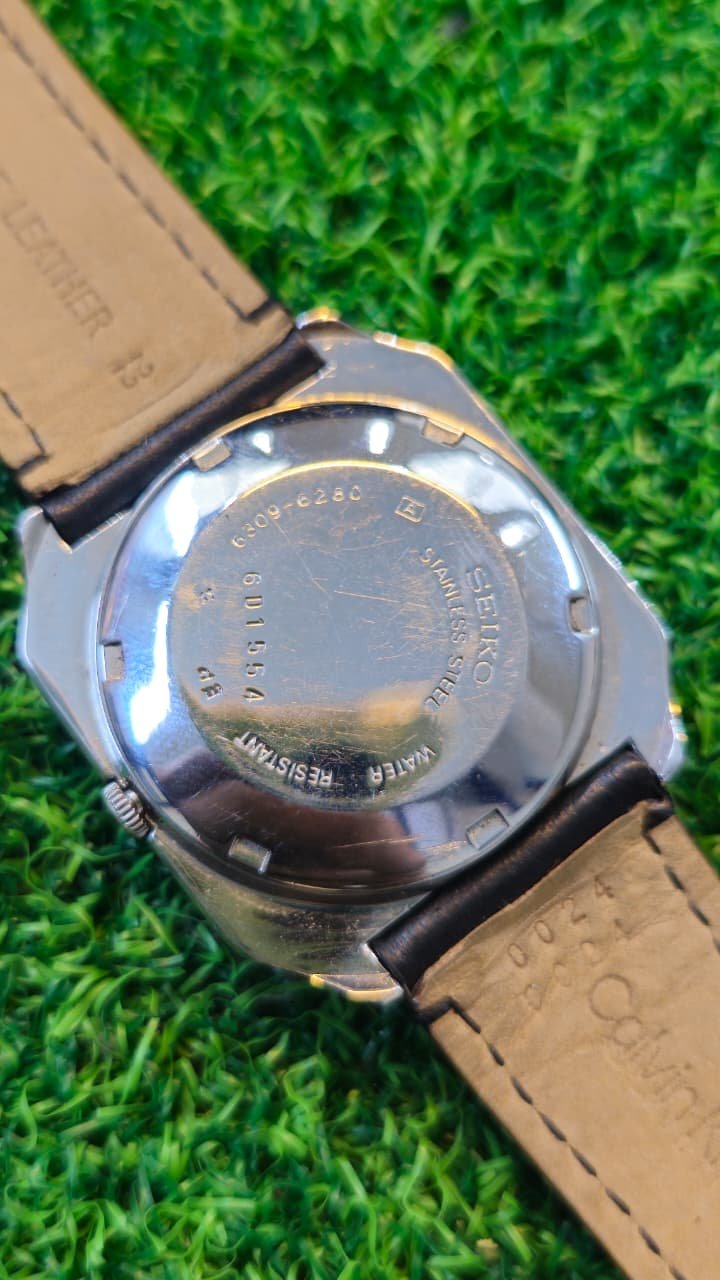 WhatsApp Image 2026-01-26 at 7.13.58 PM Vintage 1960s Seiko 5 Automatic 6309 caliber 21-jewels TV dial Japan Made Men's watch (Used) - Image 4