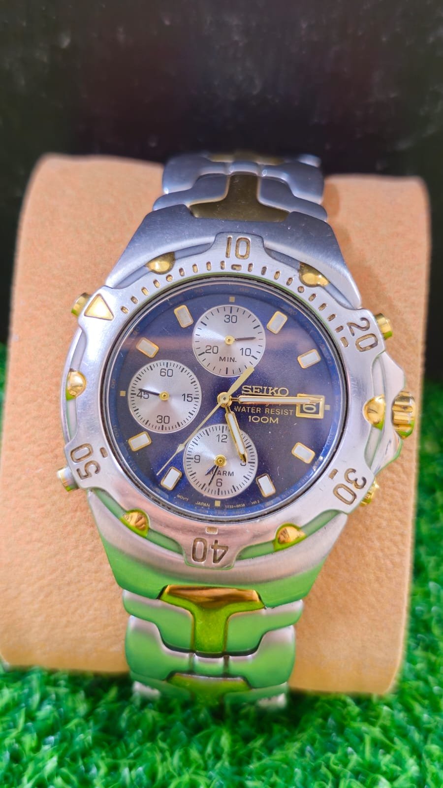 WhatsApp Image 2026-01-30 at 1.10.21 PM Vintage Seiko Alarm Chronograph Quartz Movement 100M Japan made Men's watch (Used) - Image 1