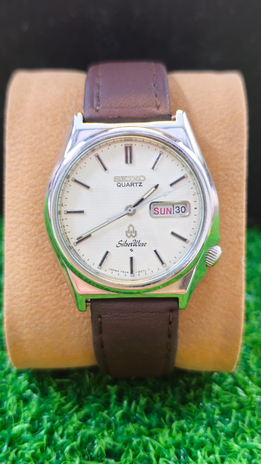 WhatsApp Image 2026-01-30 at 11.14.56 AM Vintage 1980s Seiko Silver Wave JDM Quartz Movement Japan made Men's watch (Used) - Image 1