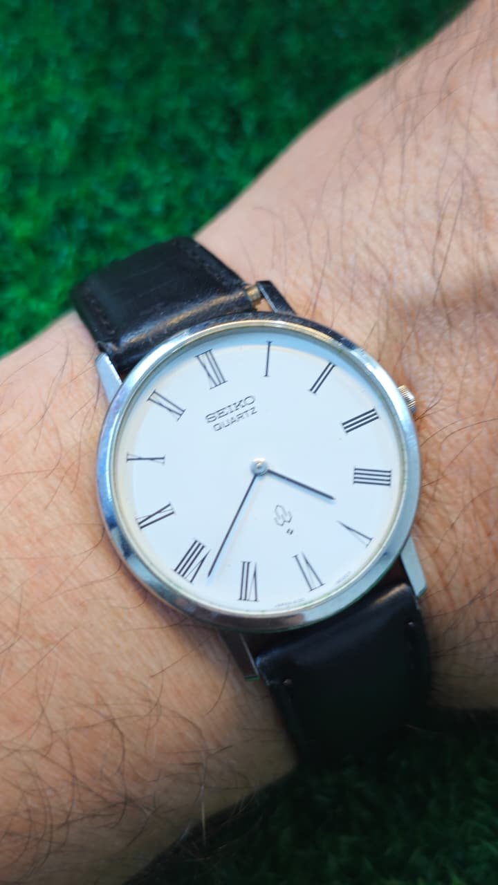 WhatsApp Image 2026-01-30 at 11.19.43 AM Vintage 1980s Seiko Chariot quartz Japan made Men's watch (Used) - Image 2