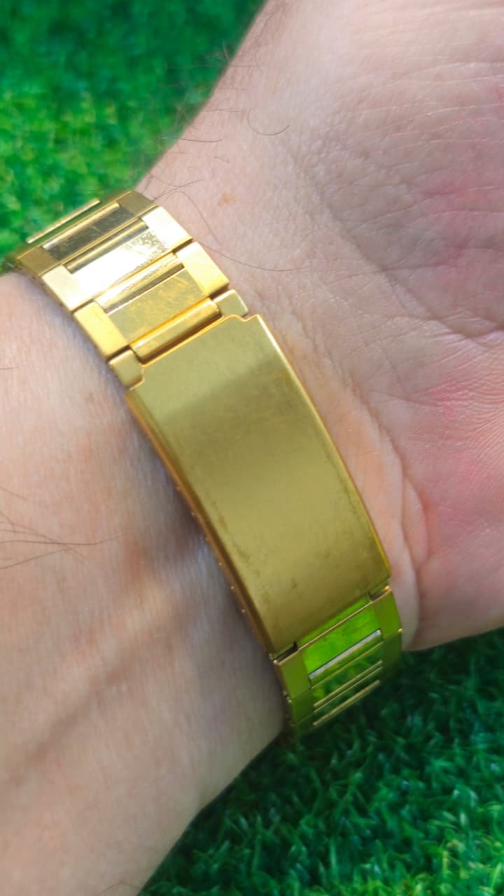 WhatsApp Image 2026-02-02 at 11.24.48 AM Westar Automatic 21-Jewels 100M Japan made Men's watch (Used) - Image 3