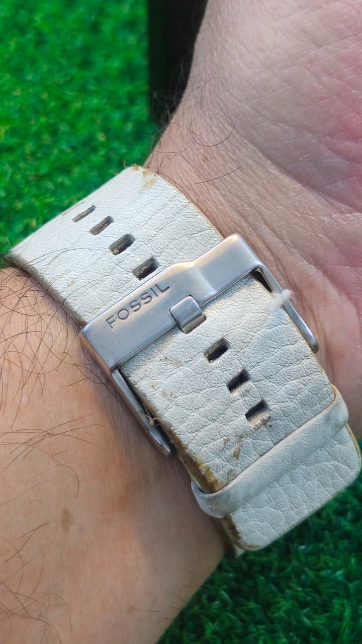 WhatsApp Image 2026-02-02 at 11.40.38 AM (2) Fossil Big Tic JR-9388 Ana Digi Japanese Quartz movement watch for Men's (Used) - Image 3