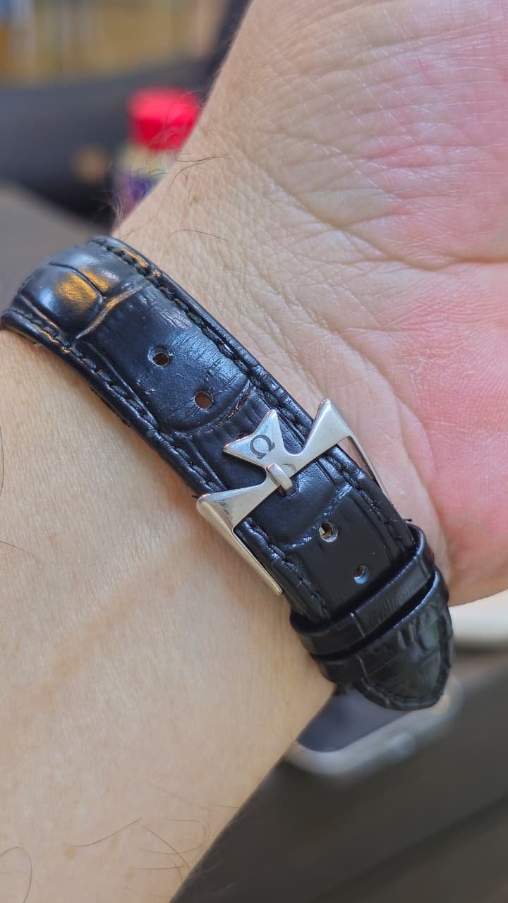 WhatsApp Image 2026-02-15 at 11.47.51 AM (1) Vintage Omega Genève Automatic, reference 166.041, 1968–1969 Omega Calibre 565 Switzerland 🇨🇭 made Men's watch (Used) - Image 3