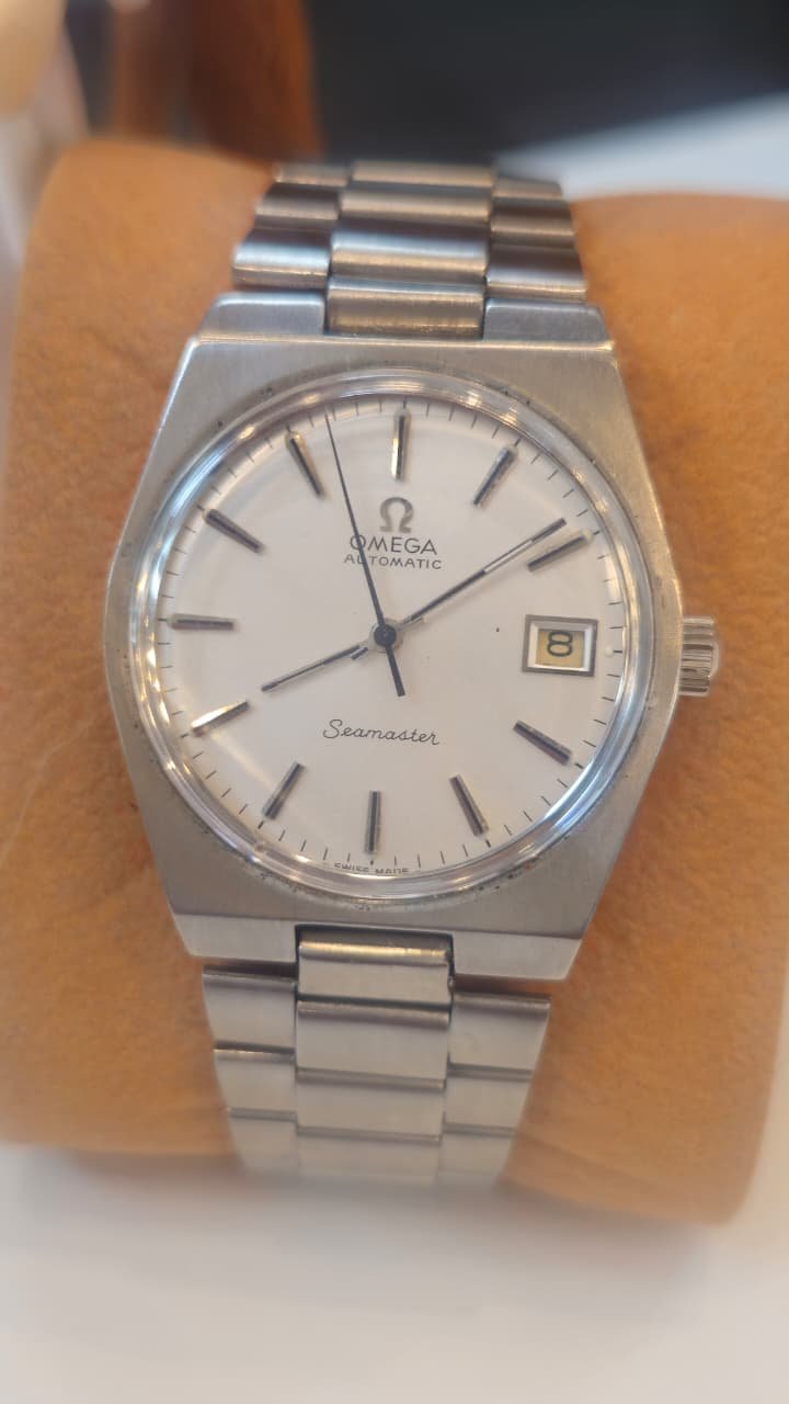 WhatsApp Image 2026-02-24 at 3.12.40 PM Vintage 1970s Omega Seamaster Automatic Switzerland π¨π made Men's watch (Used) - Image 1