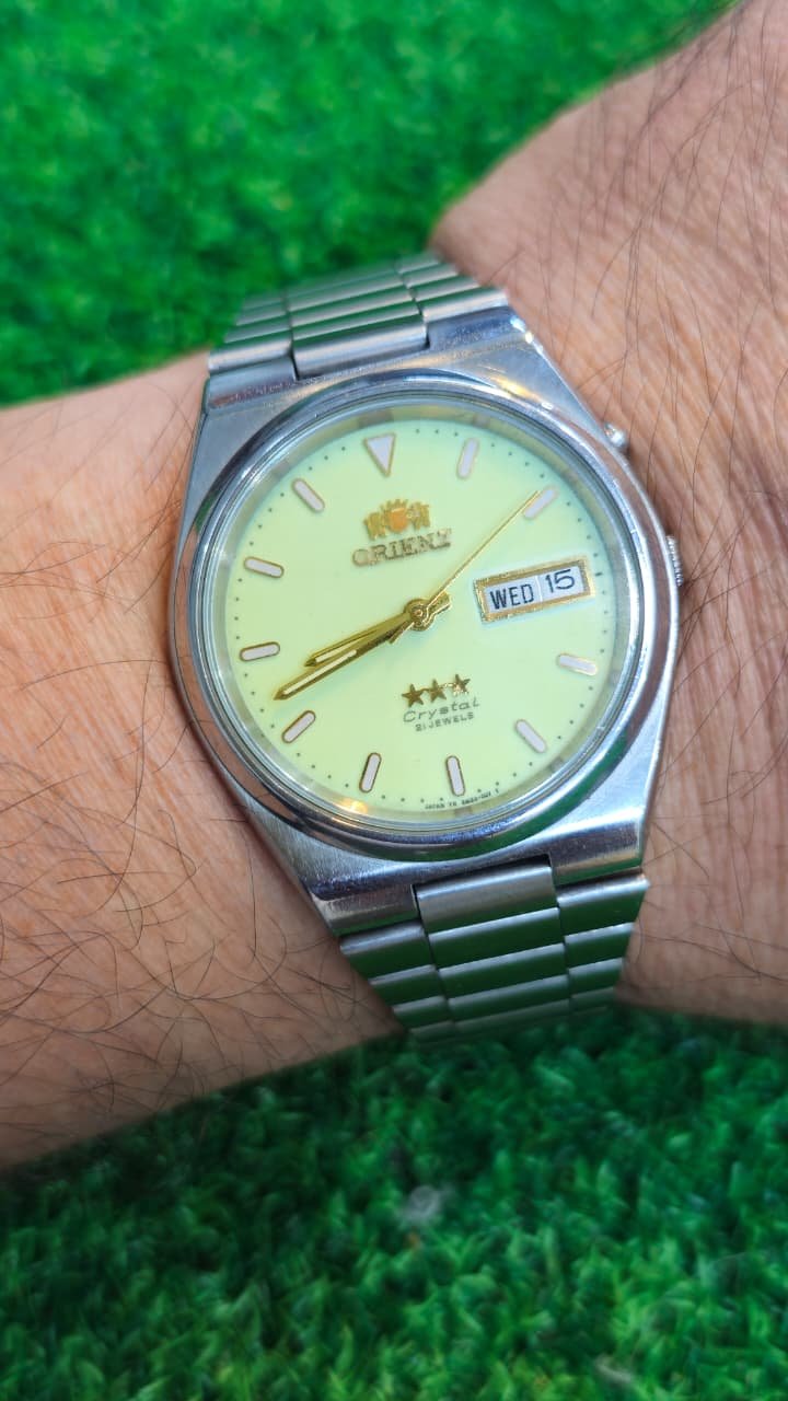 WhatsApp Image 2026-04-16 at 4.49.33 PM (1) Vintage Orient Crystal Automatic 21-jewels Radium Dial Japan made Men’s watch (Used) - Image 2