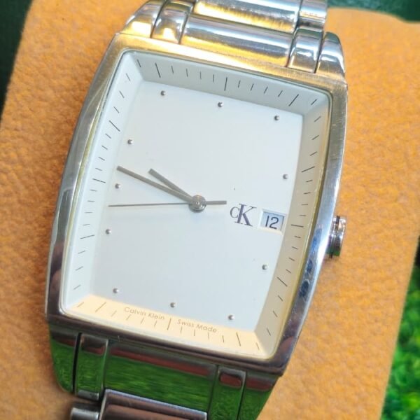 Calvin Klein Quartz movement Switzerland 🇨🇭 made Men's watch (Used)