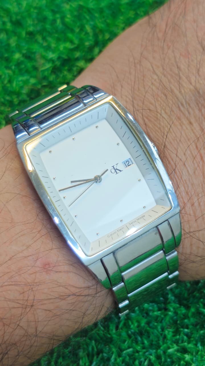 WhatsApp Image 2026-07-07 at 4.01.23 PM Calvin Klein Quartz movement Switzerland 🇨🇠made Men's watch (Used) - Image 2