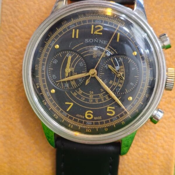 Vintage Sonne Chronograph — Vintage Two-Register Design, Japan Made watch for Men's (Used)