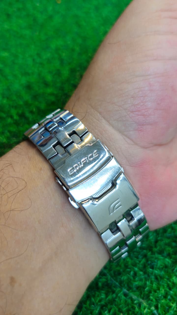 WhatsApp Image 2026-07-08 at 2.56.34 PM Casio Edifice EF 558 Chronograph — Gold-Tone Racing Multi-Dial, Tachymeter Japan made Men's watch (Used) - Image 3