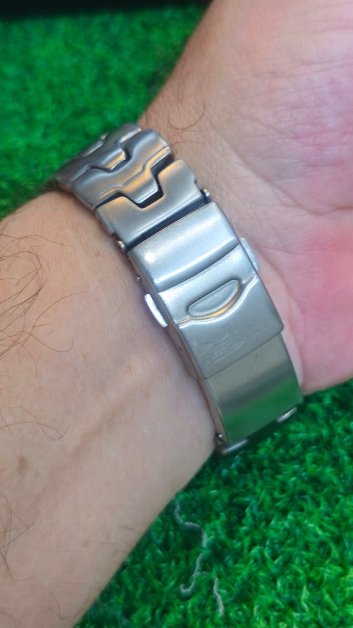 WhatsApp Image 2026-07-08 at 5.52.17 PM Vintage SEIKO Quartz CHRONOGRAPH TITANIUM SQ 100 — Ref. 7T32-6H80 Japan made Men's watch (Used) - Image 3
