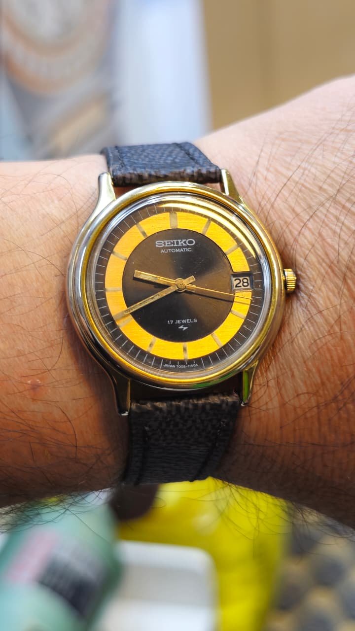 WhatsApp Image 2026-07-20 at 4.50.16 PM (1) Vintage 1960s Seiko Seikomatic-P 5106-8031caliber — 33 Jewels Day-Date Japan made Men’s watch (Used) - Image 2