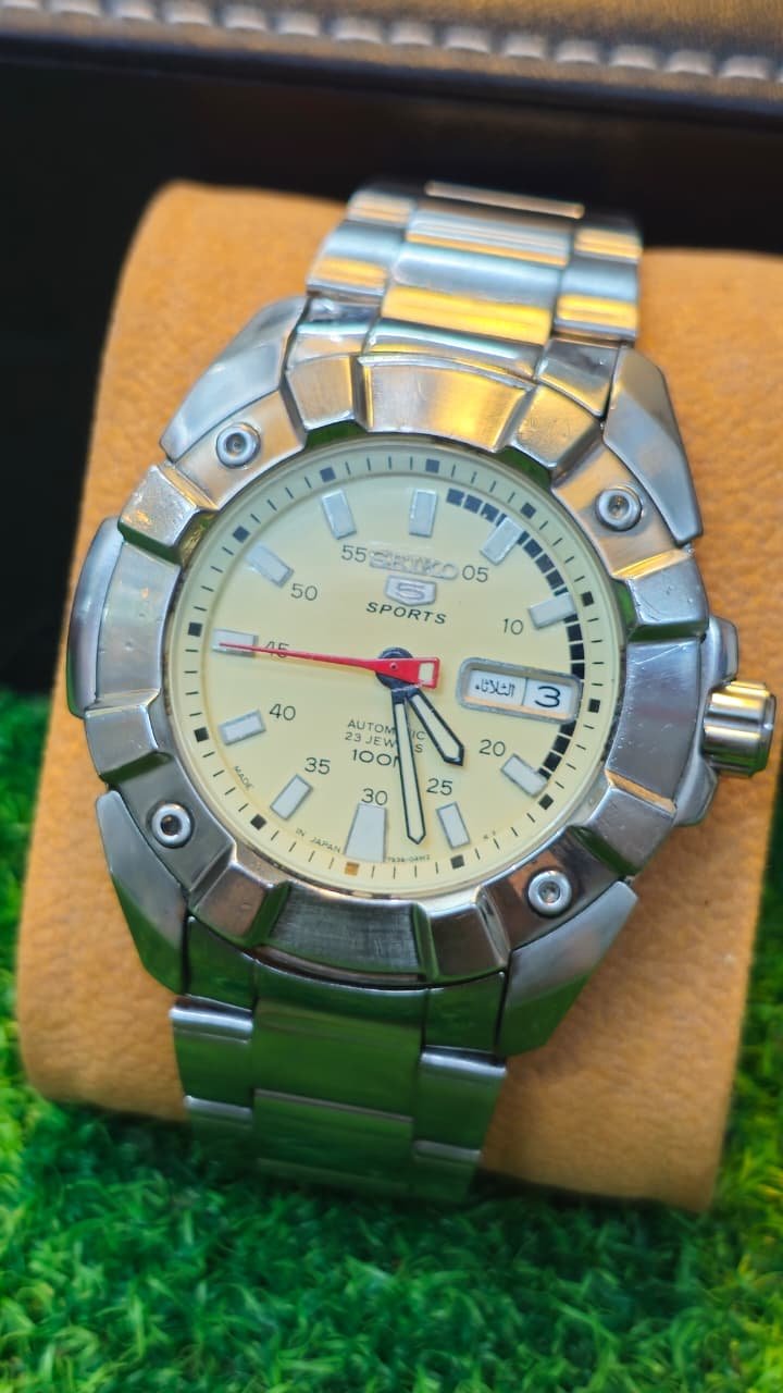 WhatsApp Image 2026-07-20 at 6.49.09 PM Seiko 5 Sports Automatic 7s36 caliber 23-jewels Arabic Day Wheel, "Monster"-Style Case, 100m WR Japan Made Men's watch (Used) - Image 1