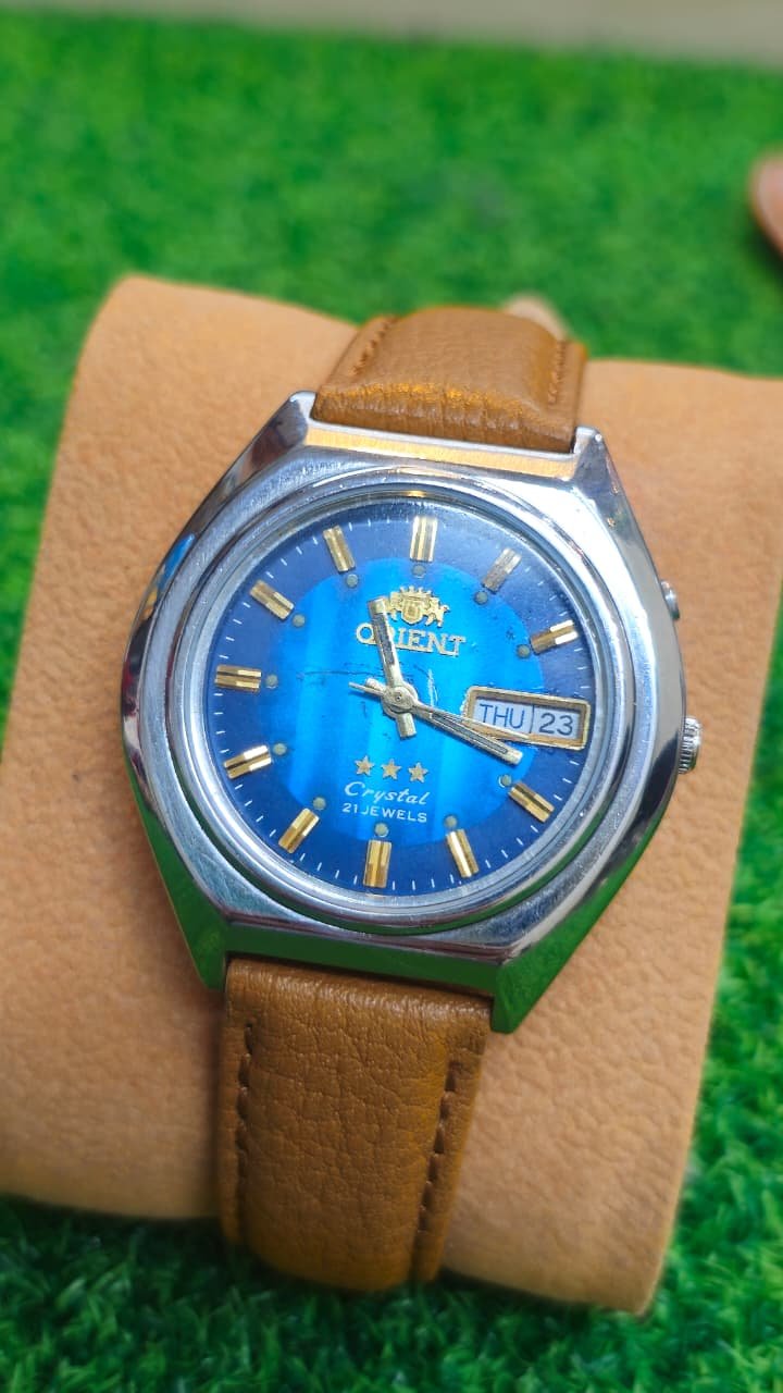 WhatsApp Image 2026-08-06 at 12.24.56 PM Vintage 🇯🇵 Orient Crystal Automatic 21 Jewels Men's Watch(Used) - Image 1