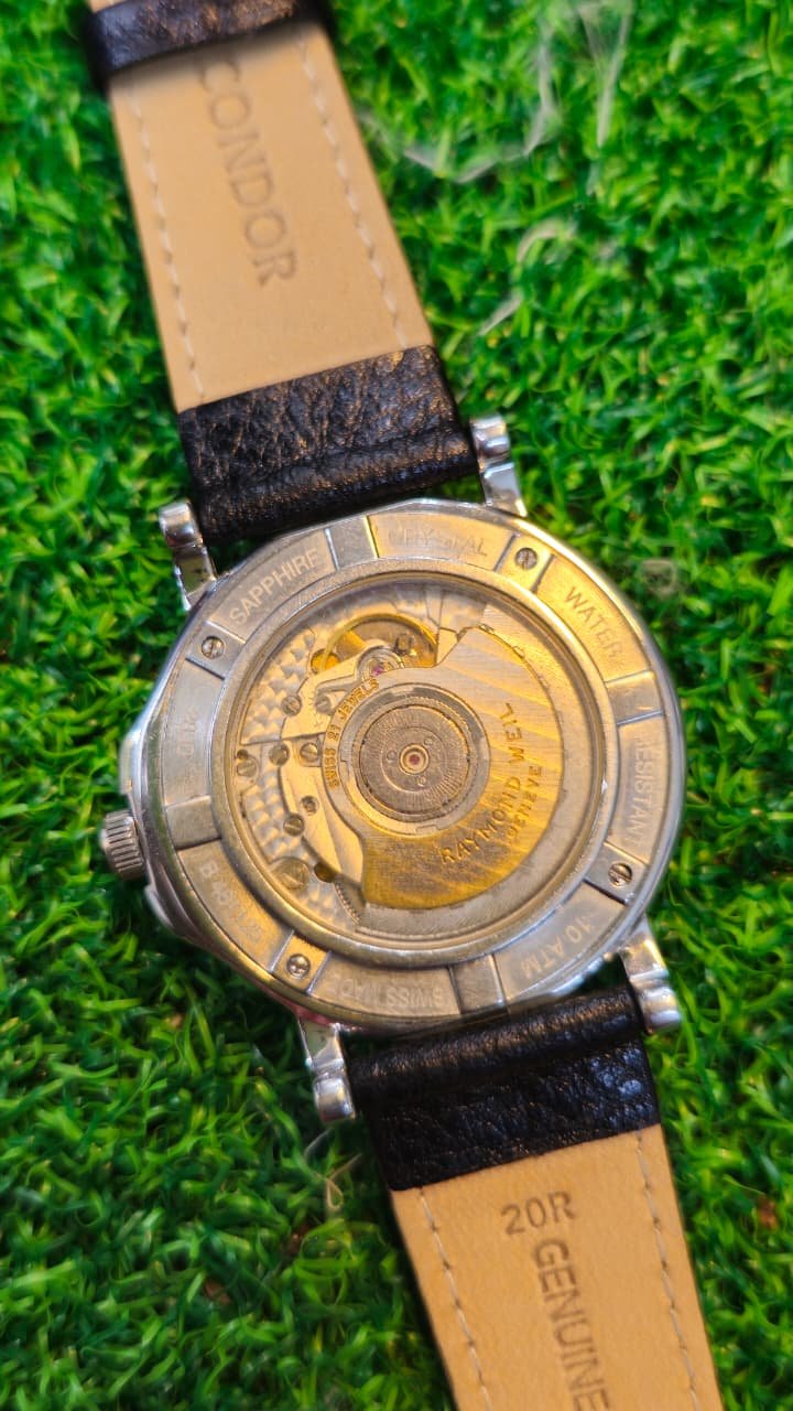 WhatsApp Image 2026-08-13 at 4.37.16 PM (2) ⌚ RAYMOND WEIL PARSIFAL – SWISS AUTOMATIC – TWO-TONE – SAPPHIRE CRYSTAL (Used) - Image 4