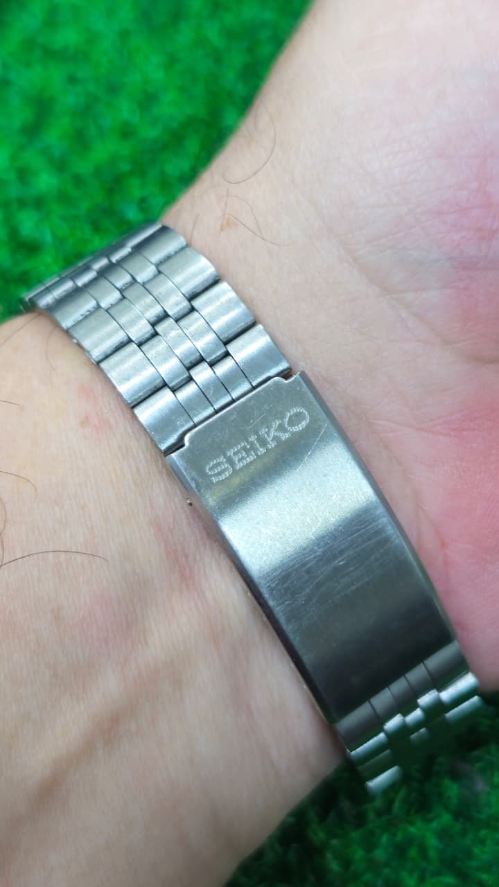 WhatsApp Image 2026-08-17 at 12.04.32 PM (3) Vintage ⌚ SEIKO 5 AUTOMATIC – 21 JEWELS – REF. 6309-6240 (Used) - Image 3