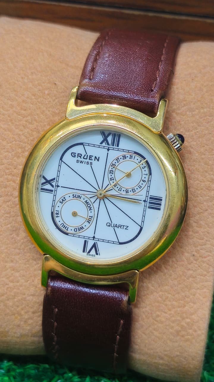 WhatsApp Image 2026-08-18 at 8.54.02 PM ⌚ GRUEN SWISS MULTI-CALENDAR – QUARTZ – REF. 2000-50 (Pre-Owned) - Image 1