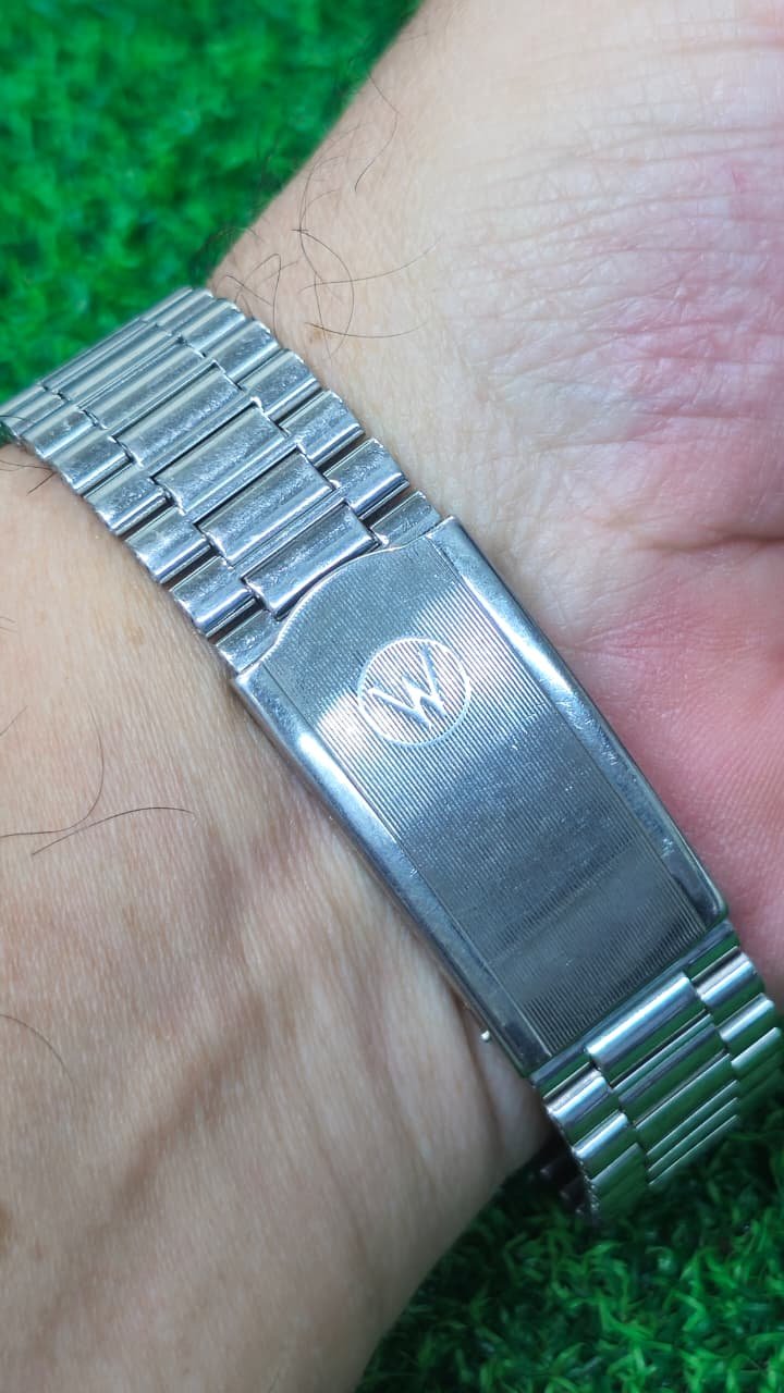 WhatsApp Image 2026-08-18 at 9.13.24 PM (1) ⌚ WEST END WATCH CO. SOWAR – SWISS AUTOMATIC DAY-DATE (Vintage 1960s–1970s) - Image 3