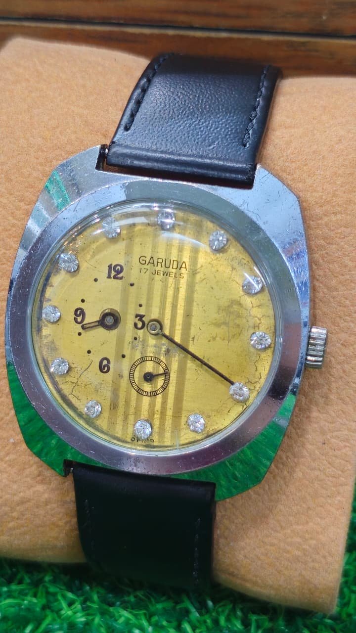 WhatsApp Image 2026-08-18 at 9.18.54 PM ⌚ GARUDA 17 JEWELS – SWISS HAND-WINDING – VINTAGE DRESS WATCH (Used) - Image 1