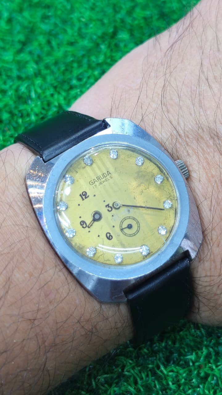 WhatsApp Image 2026-08-18 at 9.18.55 PM (1) ⌚ GARUDA 17 JEWELS – SWISS HAND-WINDING – VINTAGE DRESS WATCH (Used) - Image 2