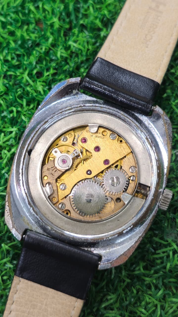 WhatsApp Image 2026-08-18 at 9.18.55 PM ⌚ GARUDA 17 JEWELS – SWISS HAND-WINDING – VINTAGE DRESS WATCH (Used) - Image 5