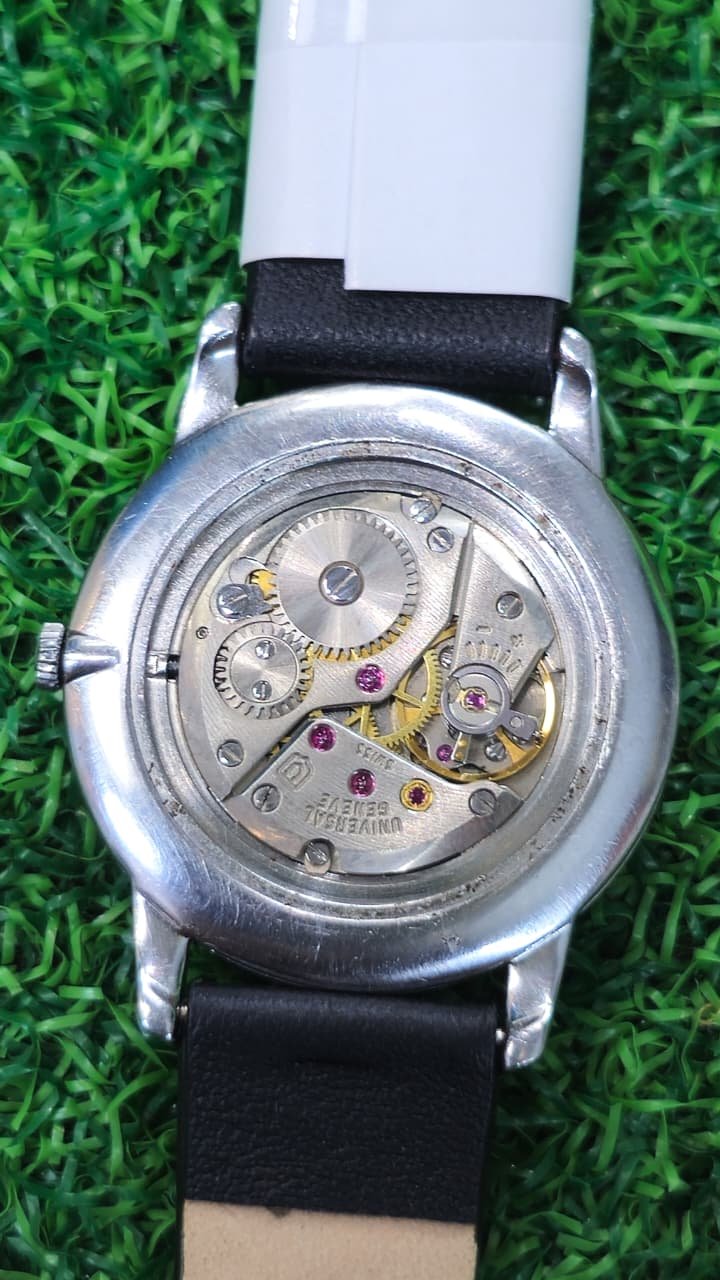 WhatsApp Image 2026-08-29 at 9.03.59 PM (3) Vintage 1960s ⌚ UNIVERSAL GENÈVE VINTAGE HAND-WIND – SWISS MADE (USED) - Image 5