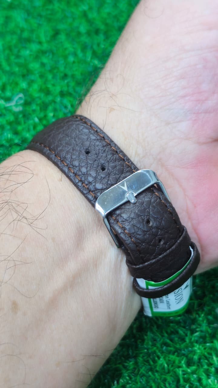 WhatsApp Image 2026-09-01 at 5.36.02 PM VINTAGE ⌚ SEIKO 5 SUPERIOR – AUTOMATIC 23 JEWELS – REF. 7S36-6001 (USED) - Image 3